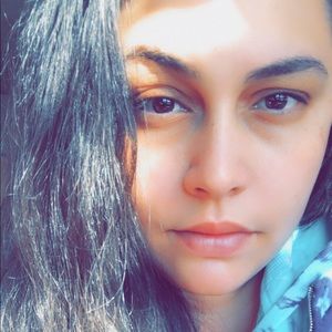 Meet your Posher, Alexandria